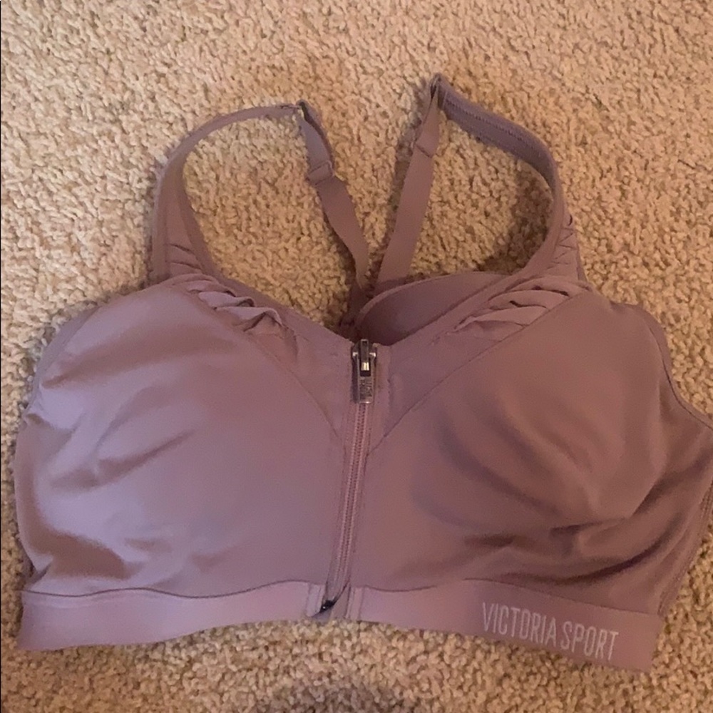Victoria Secret knockout sports bra